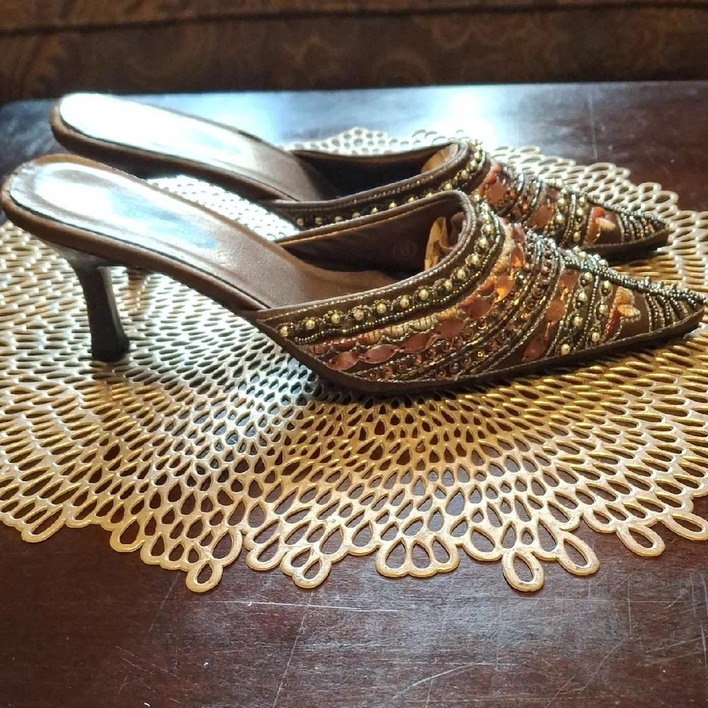 Blue Suede Shoes - Picture 4 of 8